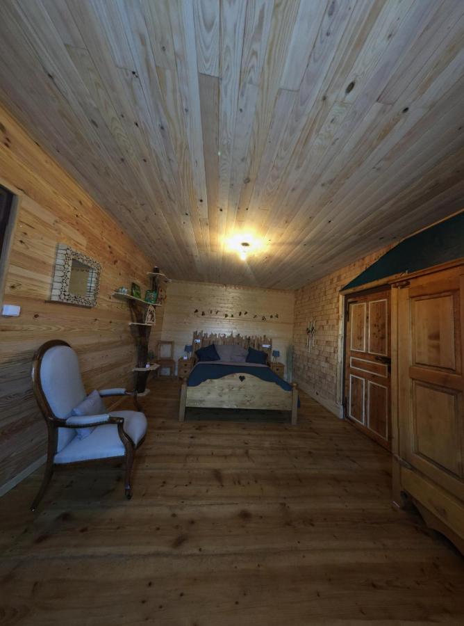 Les 3Crokignols, Maison D'Hote Familiale. Saffloz Екстериор снимка