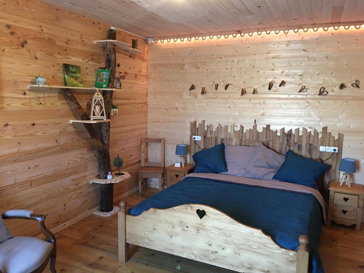 Les 3Crokignols, Maison D'Hote Familiale. Saffloz Екстериор снимка
