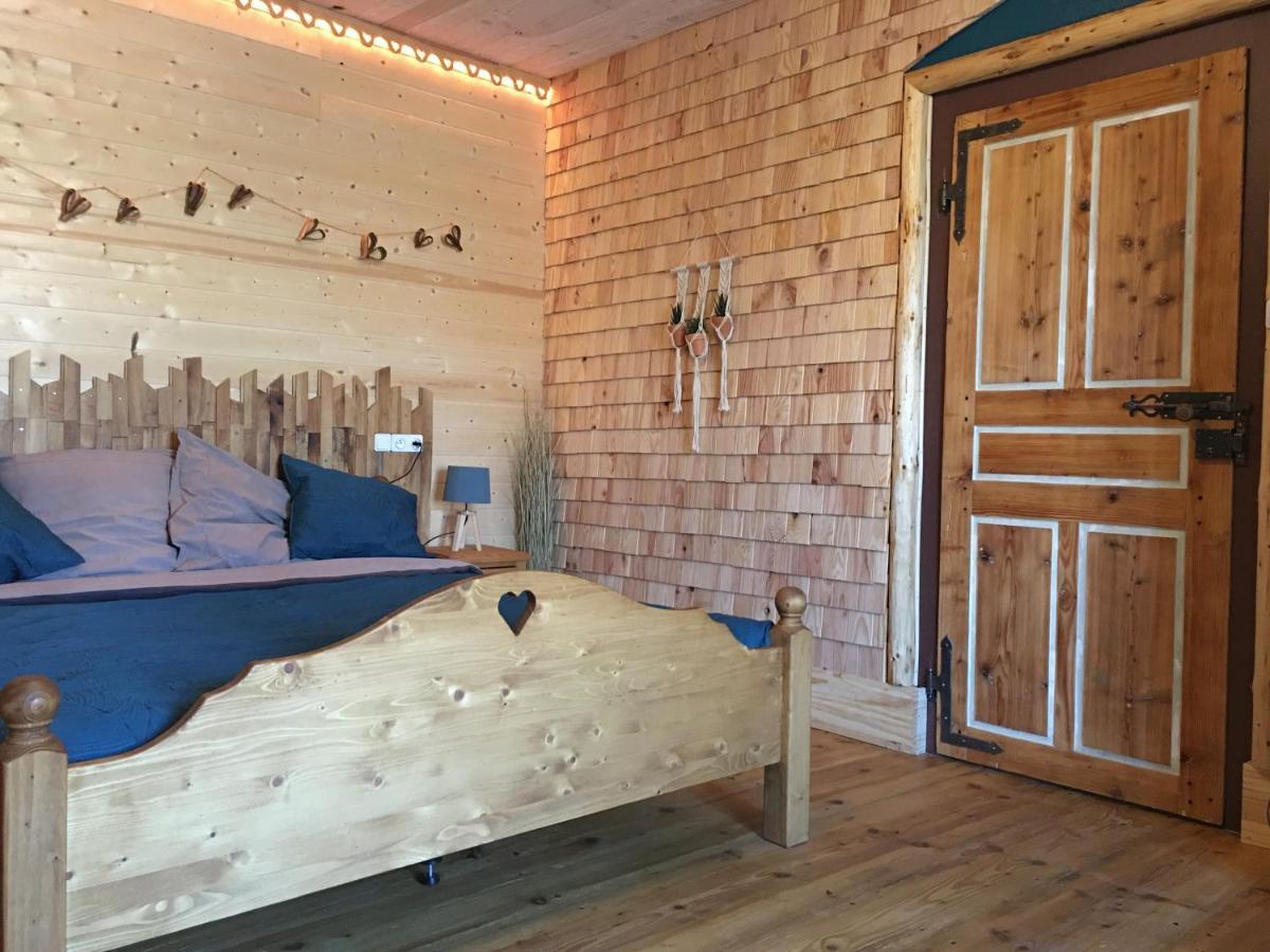 Les 3Crokignols, Maison D'Hote Familiale. Saffloz Екстериор снимка